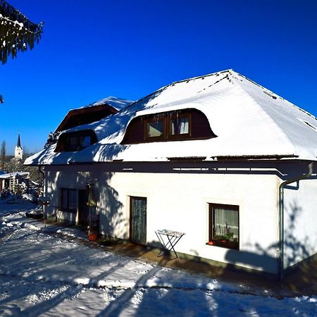 Haus Familie Presslauer-Mori Apartment Клопайн ам Клопайнер Зее Екстериор снимка